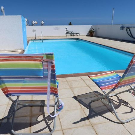 Carisa Downtown With Rooftop Pool Larnaca Esterno foto